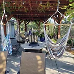 Yosemite Foothill Retreat - Private Guest Suite #2